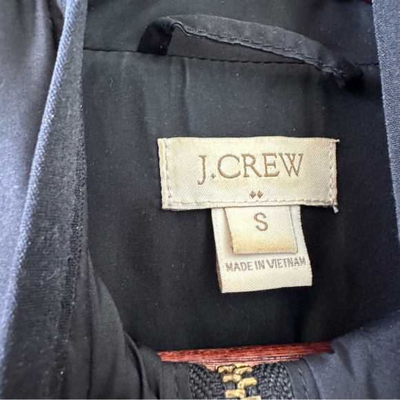 JCREW classic black quilted puffer vest with gold details - Picture 5 of 7